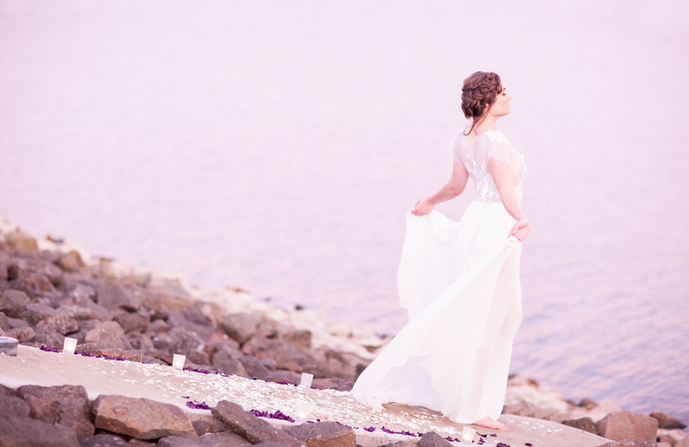 Flower petals - wedding aisles and petal pathways: Outdoor rose petal aisle and bride