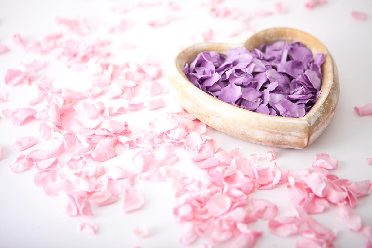 Flower Petals Creating And Decorating Wedding Aisles And Pathways flower-petals-creating-and-decorating-wedding-aisles-and-pathways