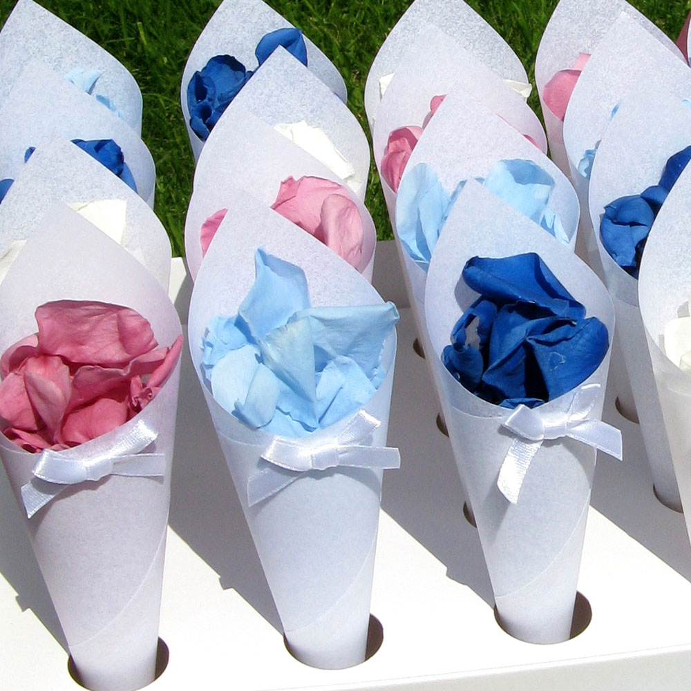 Petal Confetti A guide to your Real Flower Petal Wedding Confetti options