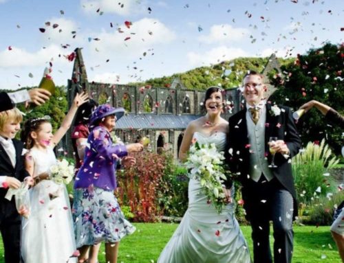How to… A Quick Guide – Where to start with your wedding confetti!